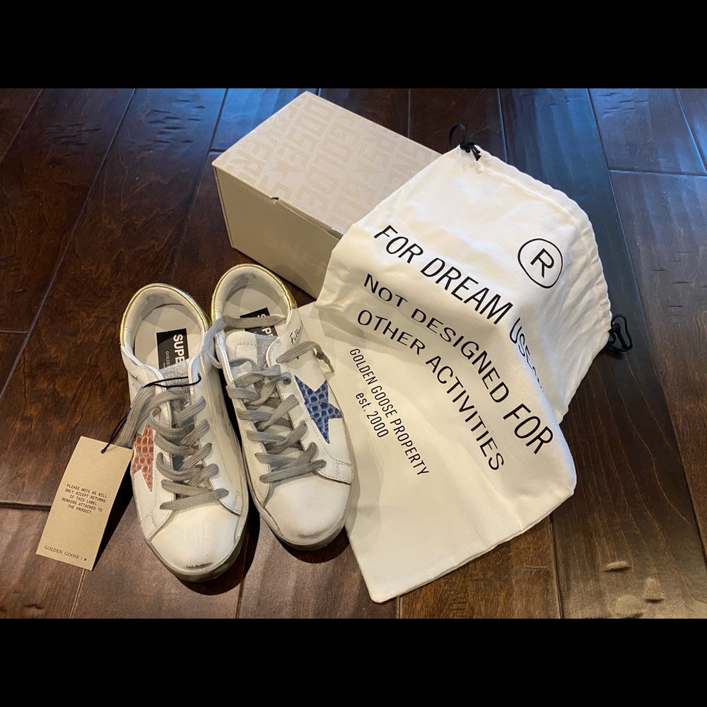 Size 7 (USA) - Golden Goose Super Star White Sneakers Womens
